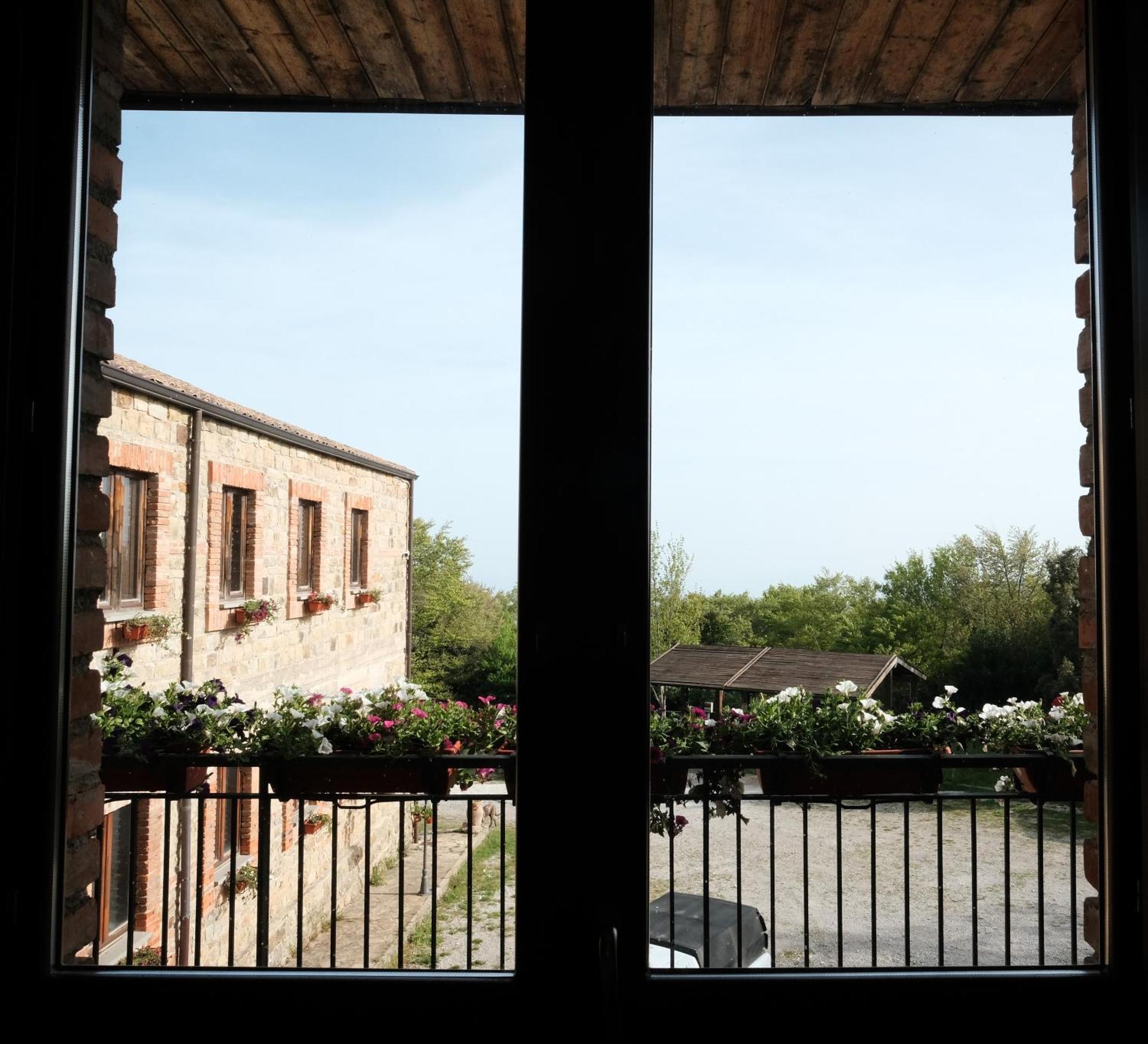 Nebris - Rifugio Del Parco Hotel San Fratello Bagian luar foto